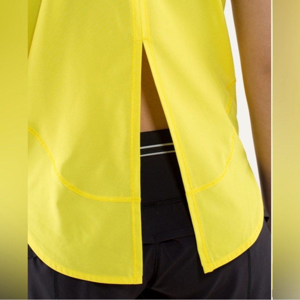 NEW WITH TAGS Lululemon Run: Featherweight Singlet Women’s size 8 - Picture 3 of 11